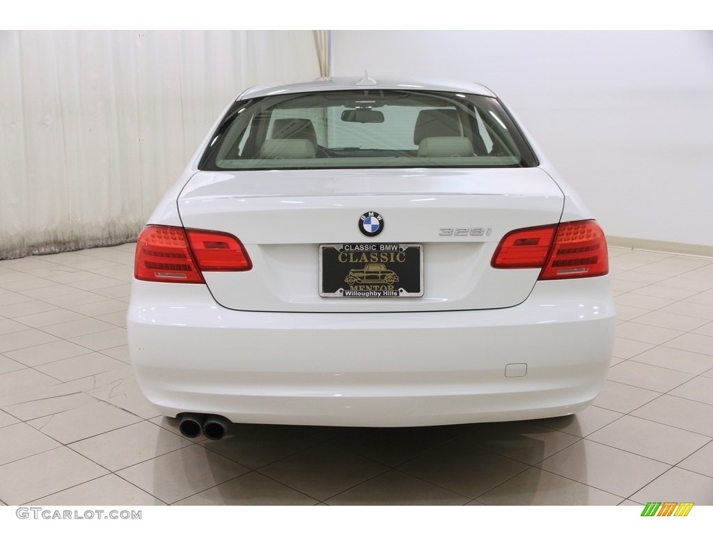 2013 3 Series 328i xDrive Coupe - Alpine White / Cream Beige photo #15