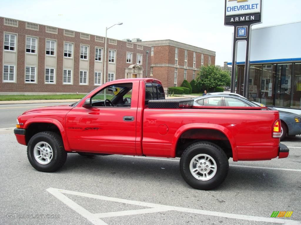 1998 Dakota Sport Regular Cab 4x4 - Flame Red / Agate photo #9