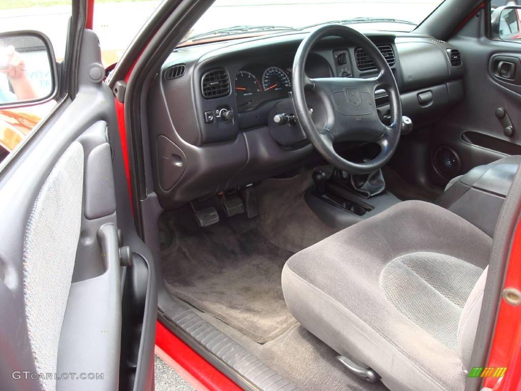1998 Dakota Sport Regular Cab 4x4 - Flame Red / Agate photo #11