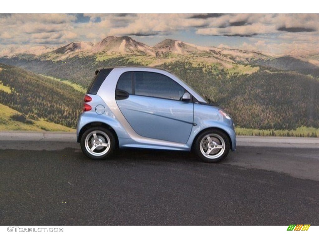 2013 fortwo passion coupe - Blue Metallic / Crystal Grey Leather photo #2