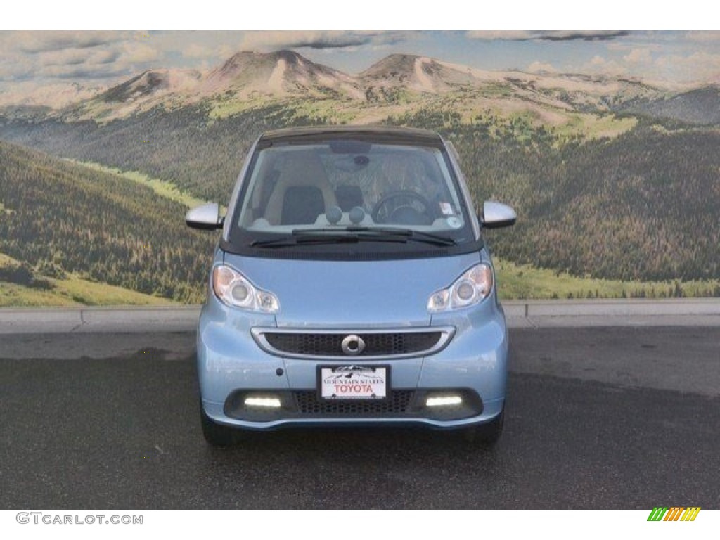 2013 fortwo passion coupe - Blue Metallic / Crystal Grey Leather photo #4