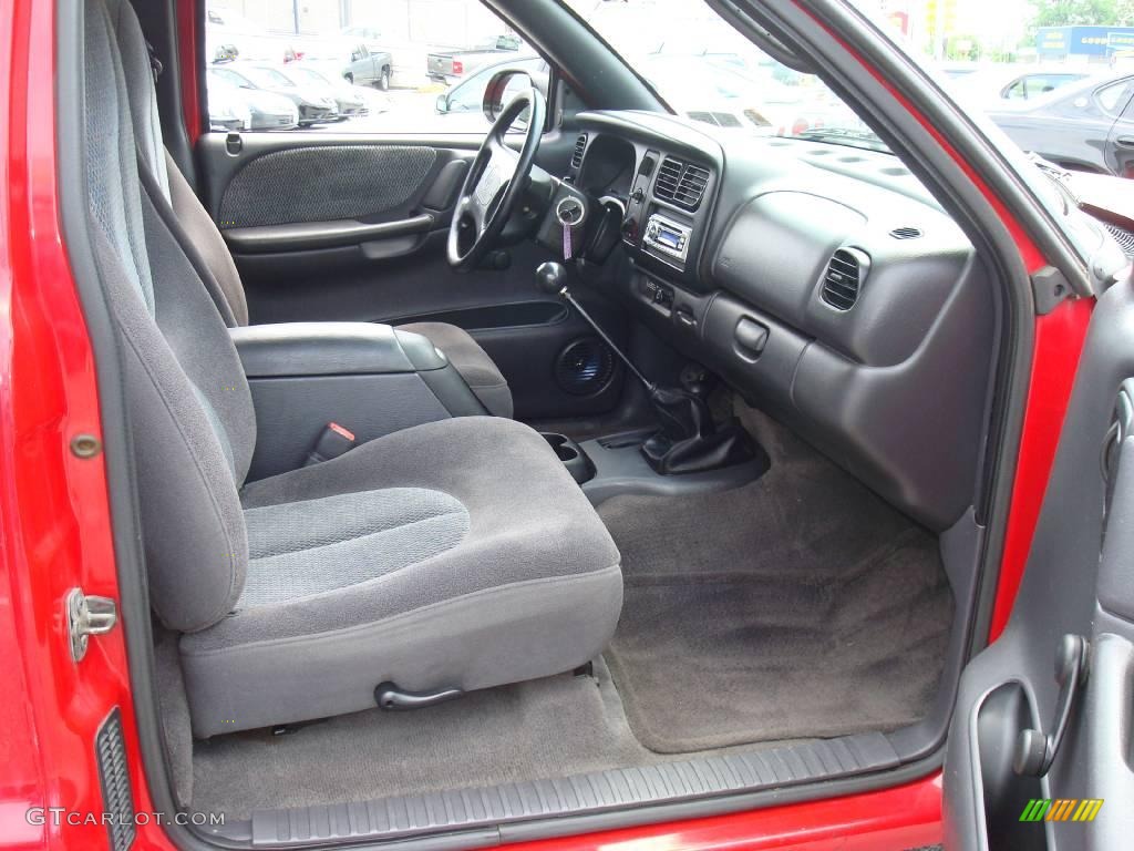 1998 Dakota Sport Regular Cab 4x4 - Flame Red / Agate photo #15