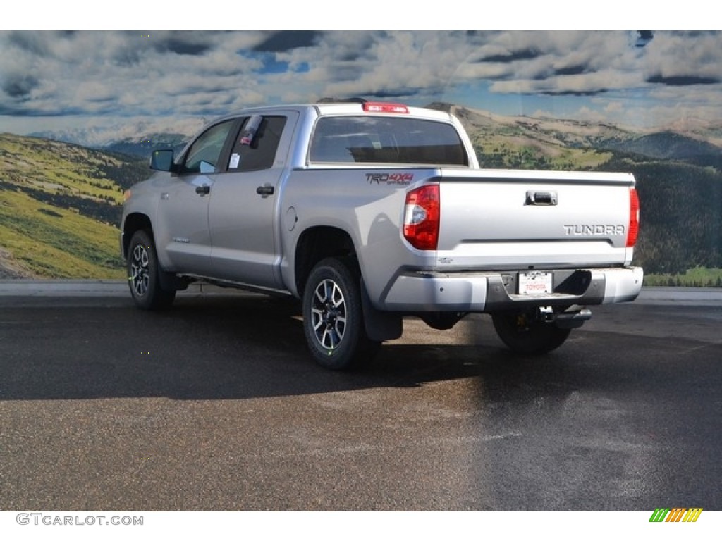 2017 Tundra SR5 CrewMax 4x4 - Silver Sky Metallic / Graphite photo #3