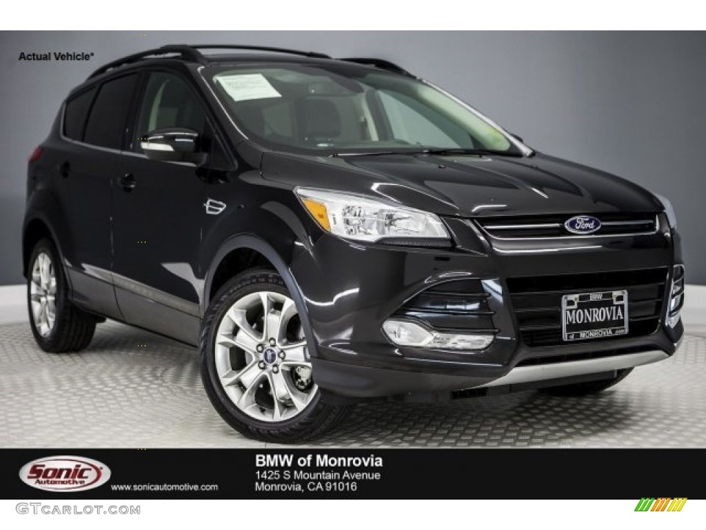 Tuxedo Black Metallic Ford Escape