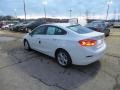 Summit White - Cruze LT Photo No. 5