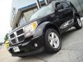 Black - Nitro SLT 4x4 Photo No. 2