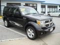 Black - Nitro SLT 4x4 Photo No. 4
