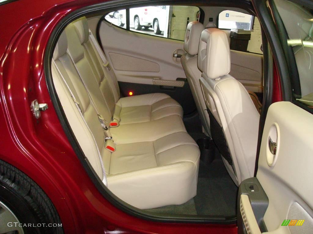 2005 Grand Prix GT Sedan - Sport Red Metallic / Parchment/Dark Pewter photo #15