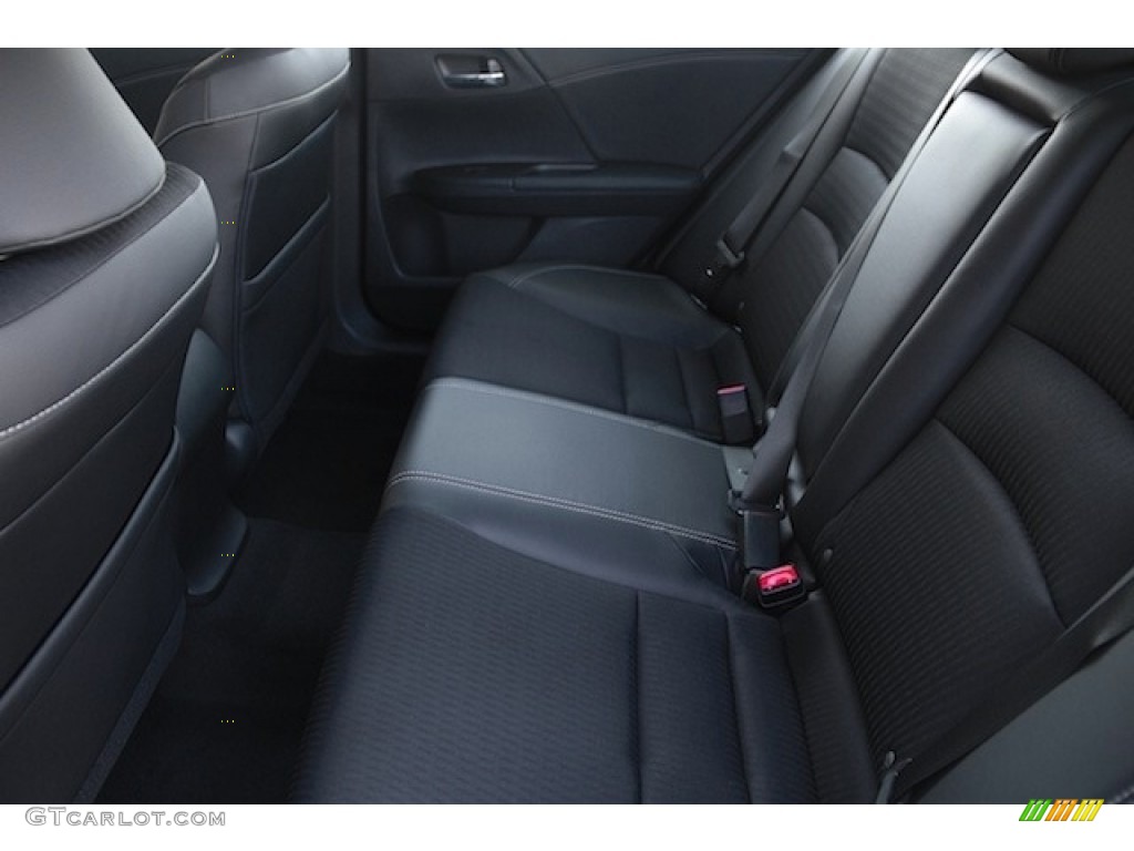 2017 Accord Sport Sedan - Lunar Silver Metallic / Black photo #11