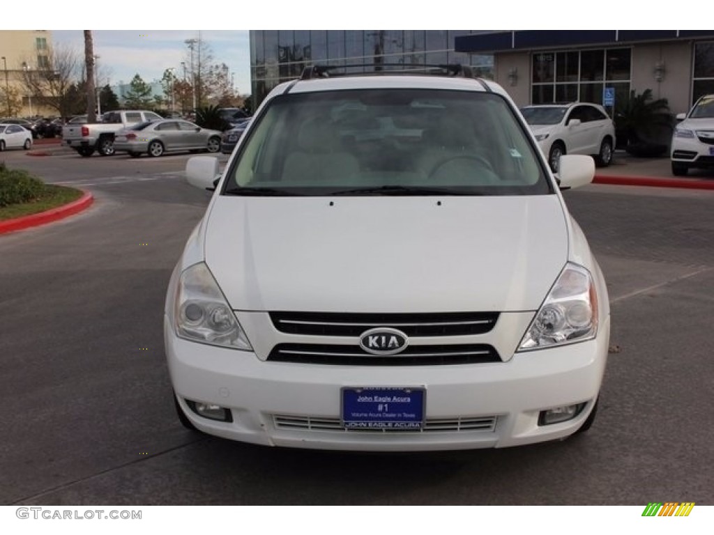 2006 Sedona EX - White / Beige photo #2