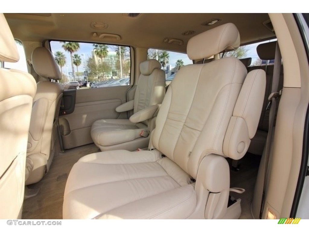 2006 Sedona EX - White / Beige photo #18