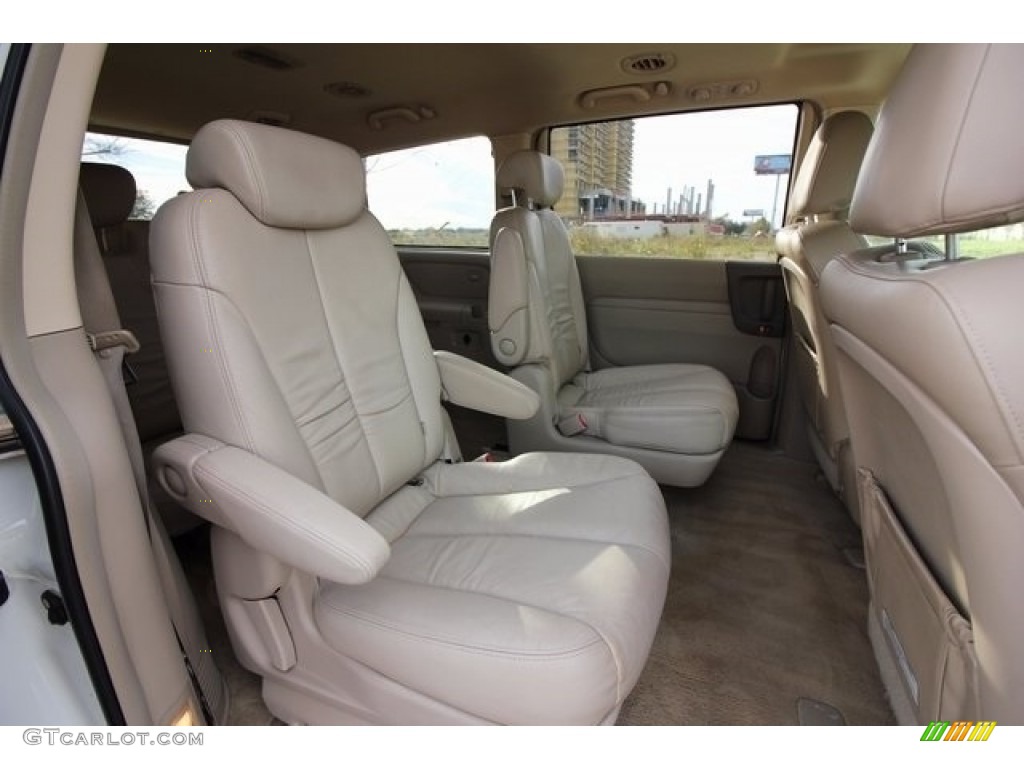 2006 Sedona EX - White / Beige photo #22