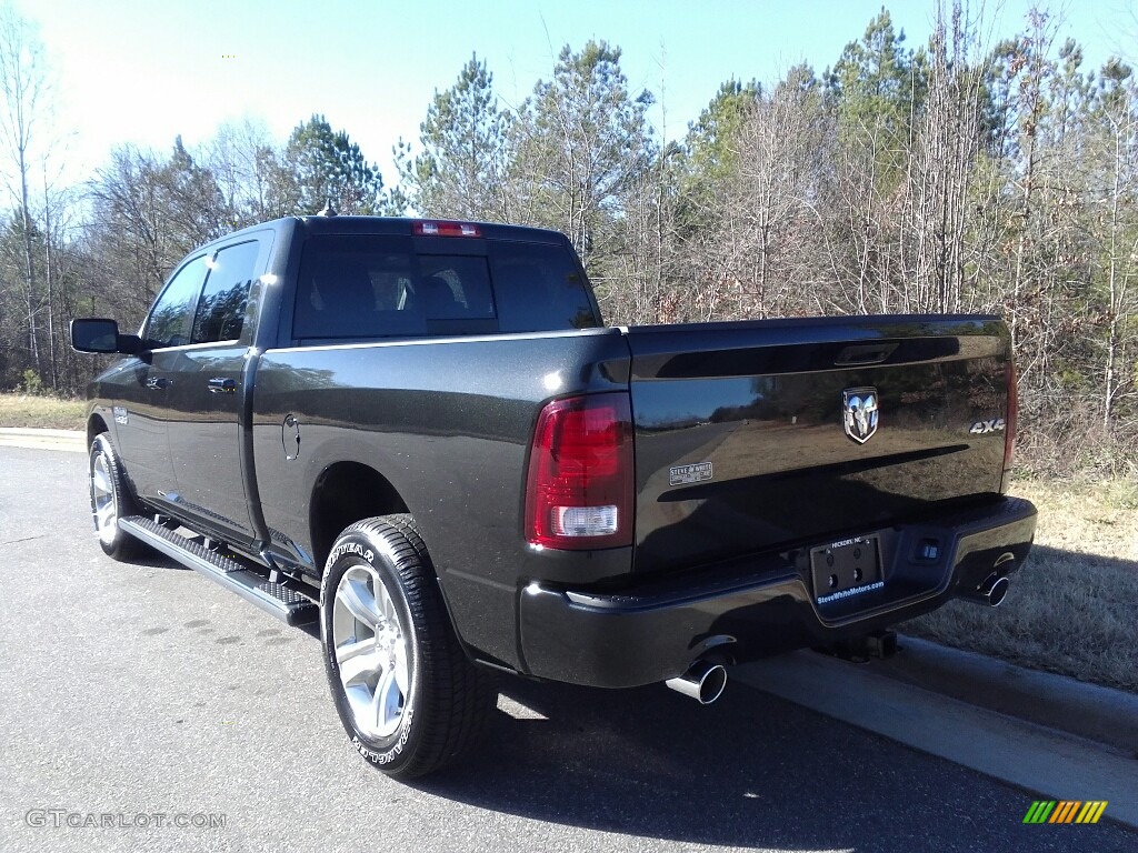 2017 1500 Sport Crew Cab 4x4 - Brilliant Black Crystal Pearl / Black photo #8