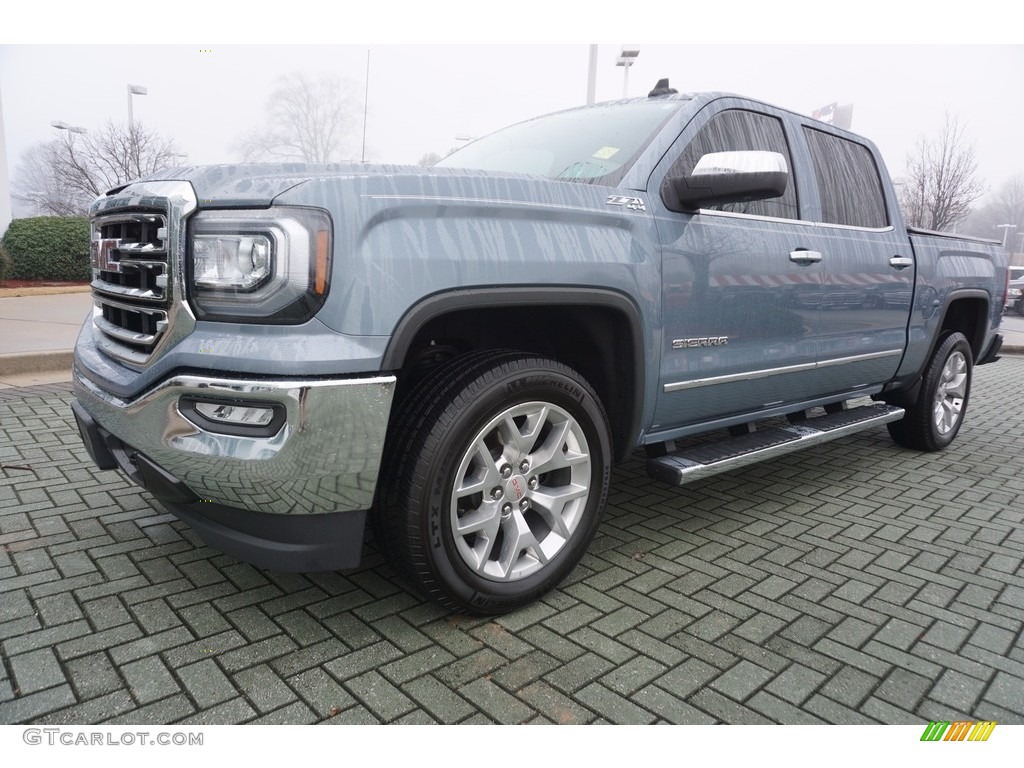 Light Steel Gray Metallic GMC Sierra 1500