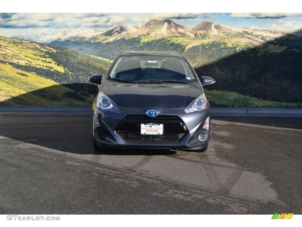 2016 Prius c Two - Magnetic Gray Metallic / Ash/Black photo #2