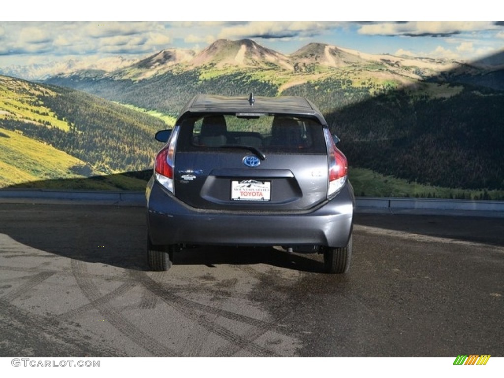 2016 Prius c Two - Magnetic Gray Metallic / Ash/Black photo #4