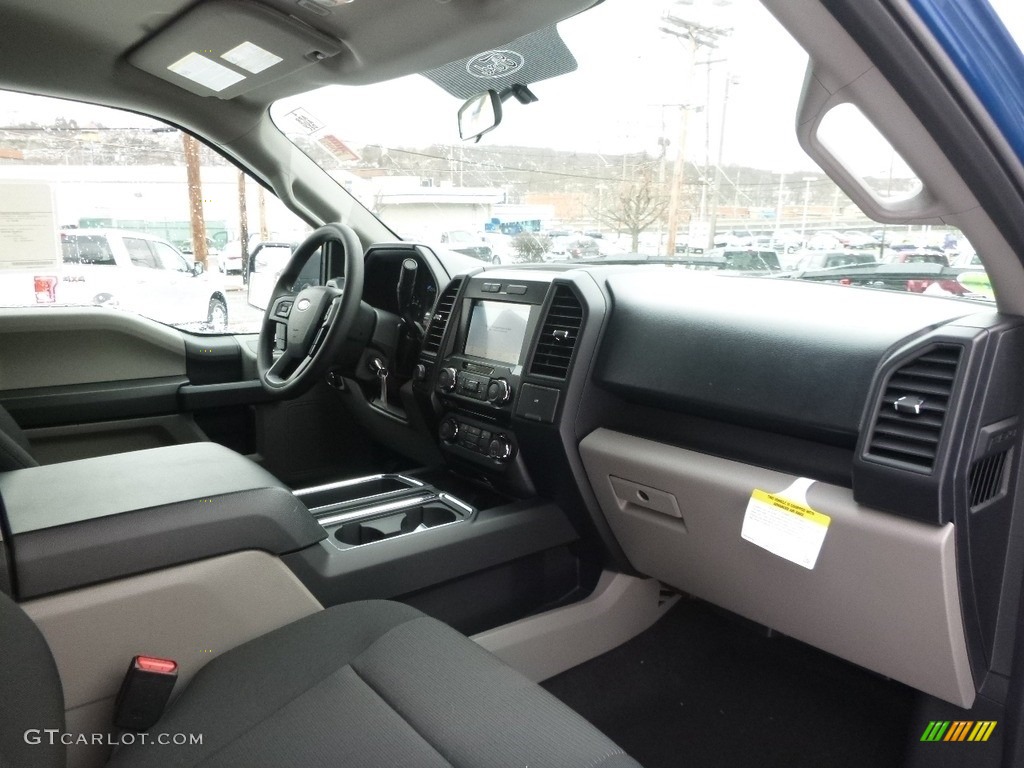 2017 F150 XLT SuperCrew 4x4 - Lightning Blue / Black photo #2