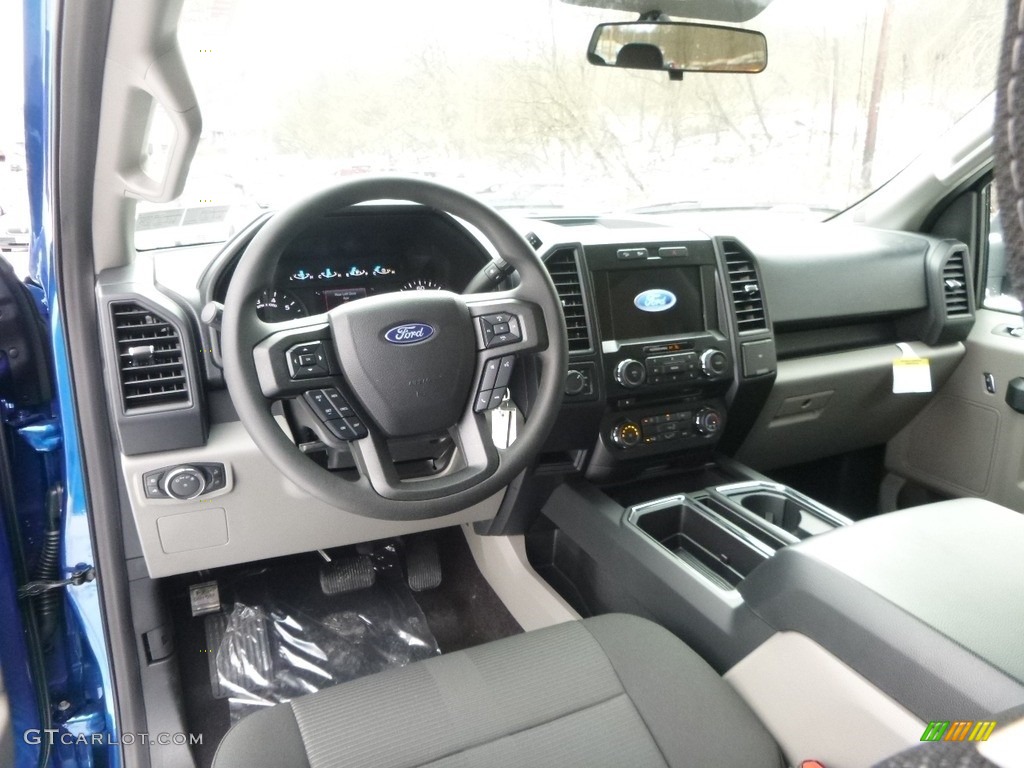 2017 F150 XLT SuperCrew 4x4 - Lightning Blue / Black photo #13