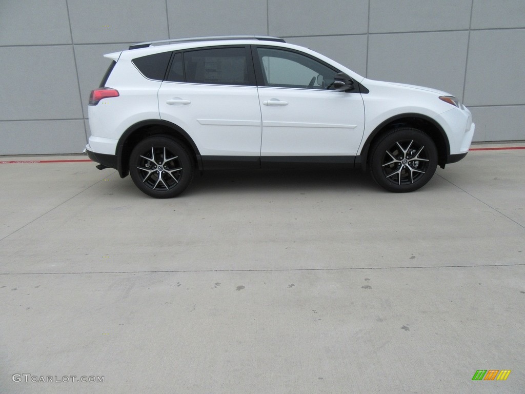 2017 RAV4 SE - Super White / Black photo #3