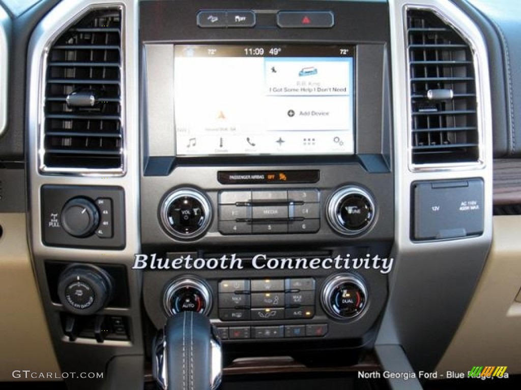 2017 F150 Lariat SuperCrew 4X4 - Oxford White / Light Camel photo #20