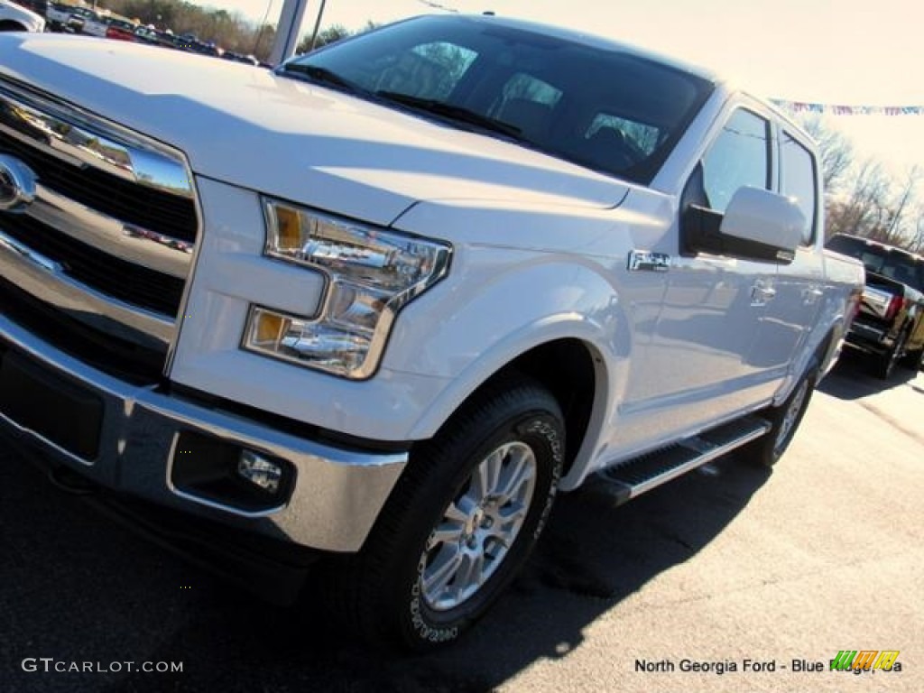 2017 F150 Lariat SuperCrew 4X4 - Oxford White / Light Camel photo #36