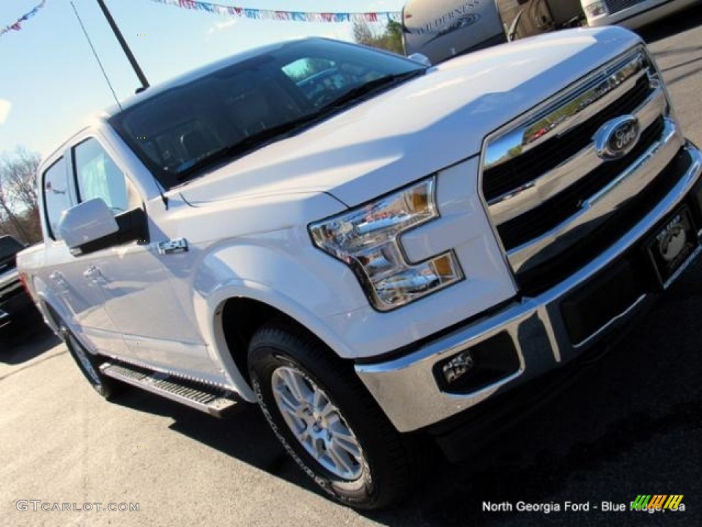 2017 F150 Lariat SuperCrew 4X4 - Oxford White / Light Camel photo #37