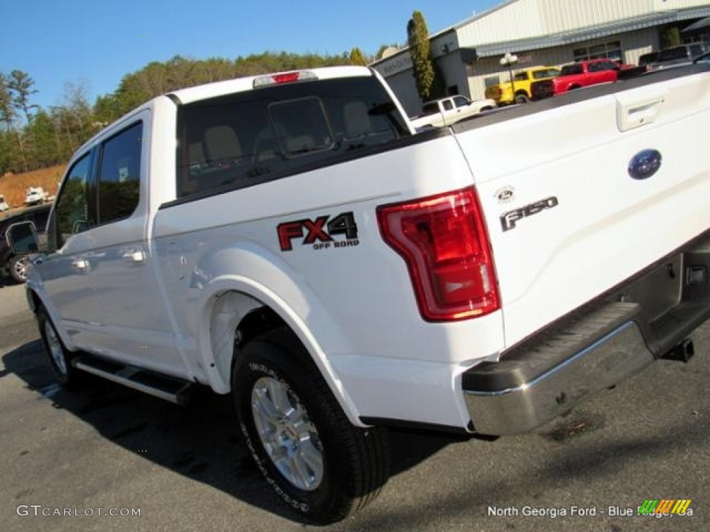 2017 F150 Lariat SuperCrew 4X4 - Oxford White / Light Camel photo #39