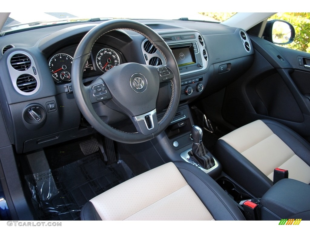 Beige/Black Interior 2016 Volkswagen Tiguan S Photo #117860524