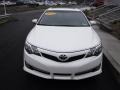 Super White - Camry SE Photo No. 5