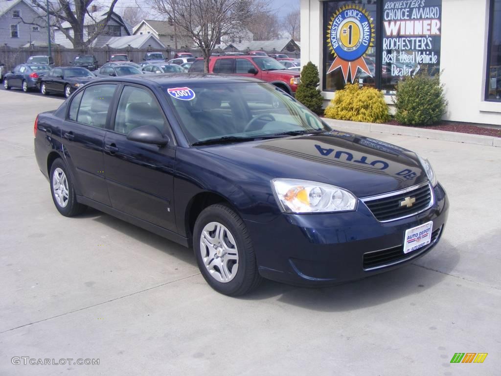 2007 Malibu LS Sedan - Dark Blue Metallic / Titanium Gray photo #2