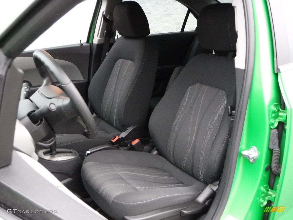 2015 Sonic LT Sedan - Dragon Green Metallic / Jet Black/Dark Titanium photo #14