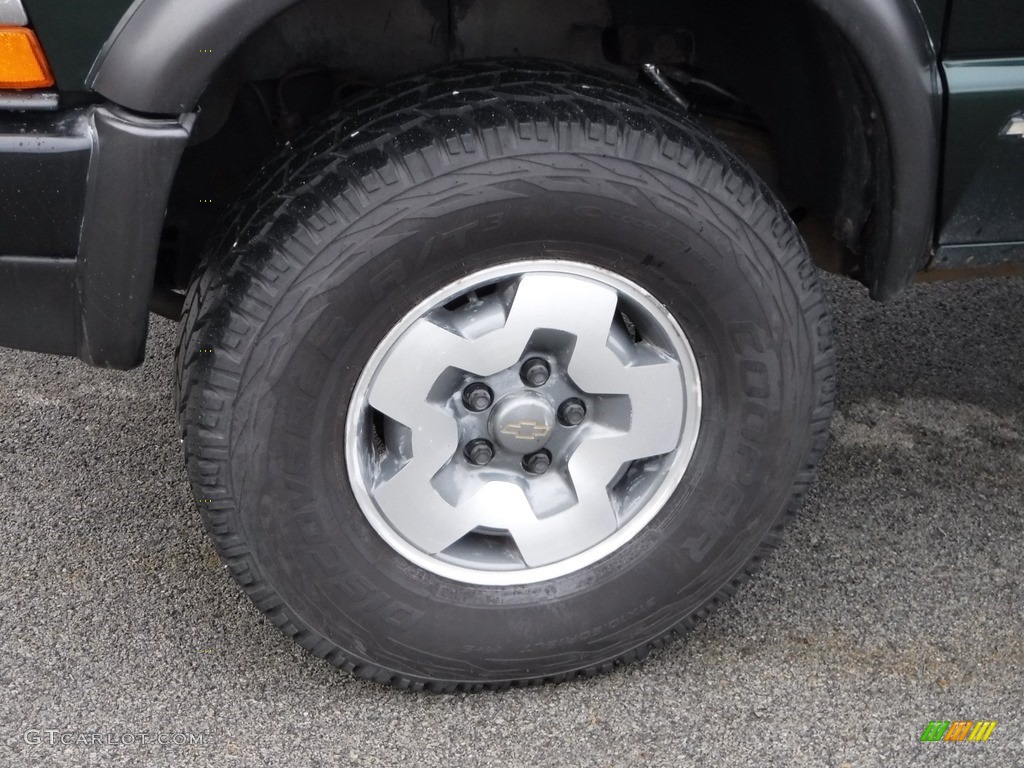 2001 S10 LS Extended Cab 4x4 - Forest Green Metallic / Graphite photo #3