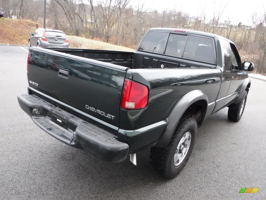 2001 S10 LS Extended Cab 4x4 - Forest Green Metallic / Graphite photo #7