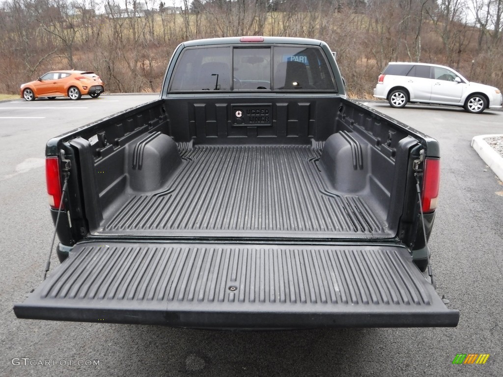 2001 S10 LS Extended Cab 4x4 - Forest Green Metallic / Graphite photo #10