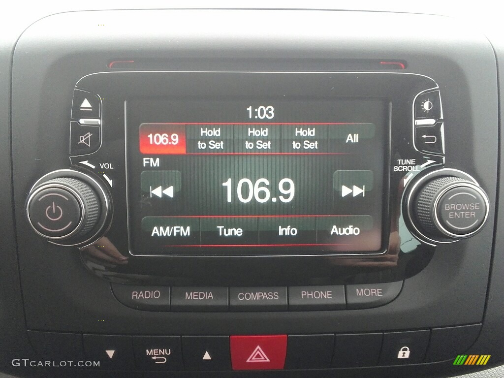 2017 Fiat 500L Pop Controls Photo #117881851
