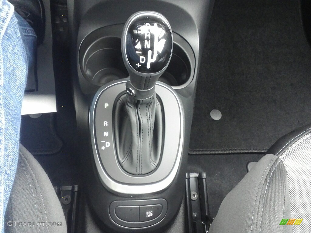 2017 Fiat 500L Pop Transmission Photos