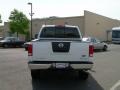 White - Titan LE Crew Cab 4x4 Photo No. 5