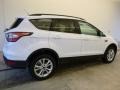 2017 Oxford White Ford Escape SE 4WD  photo #3