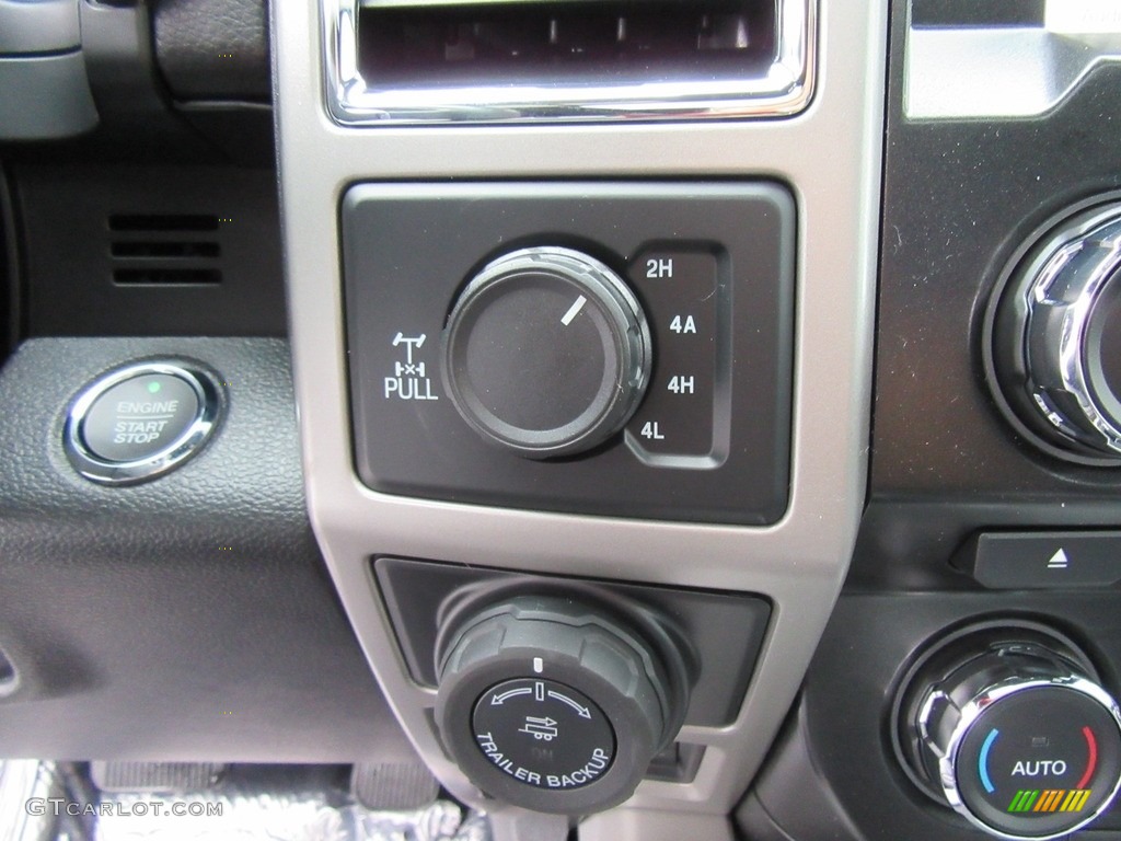 2017 F150 Lariat SuperCrew 4X4 - Ingot Silver / Earth Gray photo #29