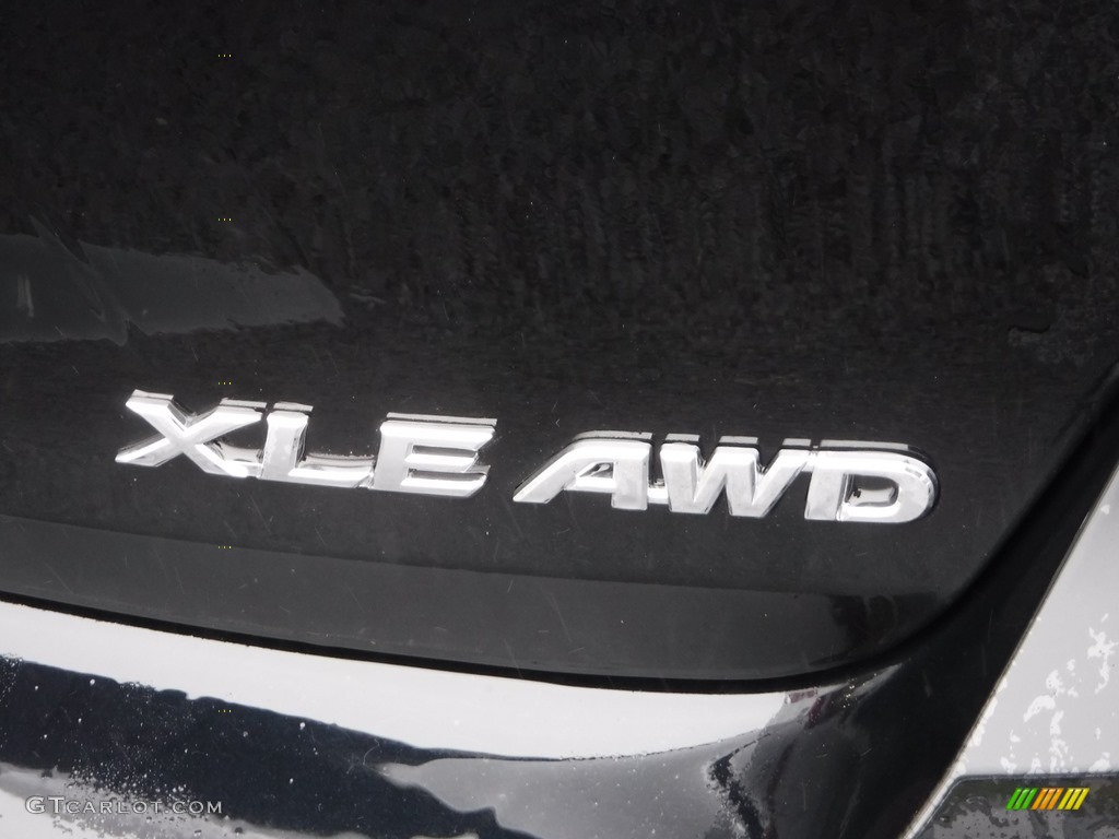 2014 Venza XLE AWD - Attitude Black Metallic / Ivory photo #10