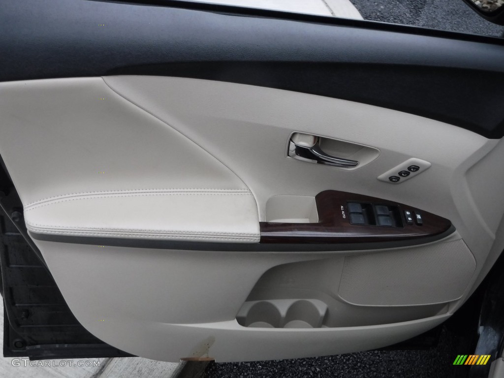 2014 Venza XLE AWD - Attitude Black Metallic / Ivory photo #12