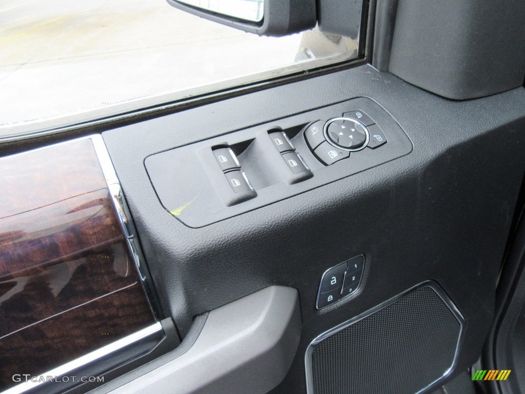 2017 F150 Platinum SuperCrew 4x4 - Shadow Black / Black photo #20