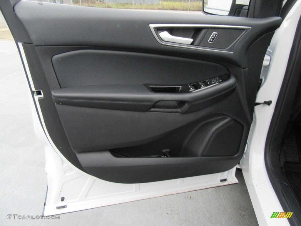 2017 Ford Edge SEL Ebony Door Panel Photo #117889679
