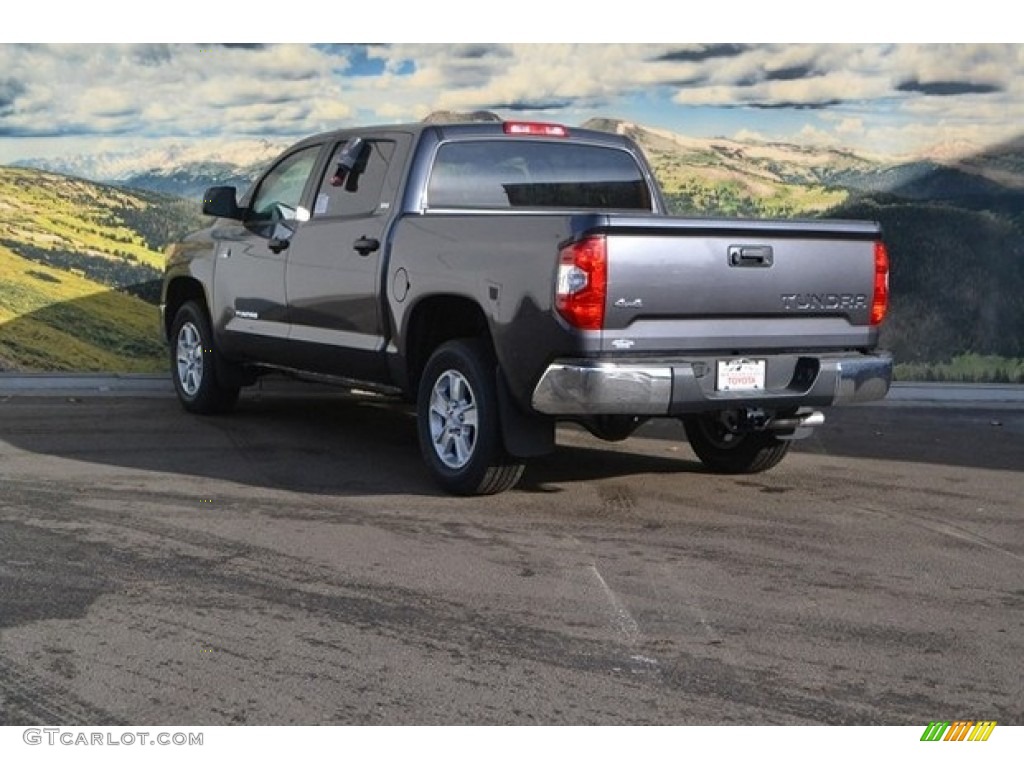 2017 Tundra SR5 CrewMax 4x4 - Magnetic Gray Metallic / Graphite photo #3