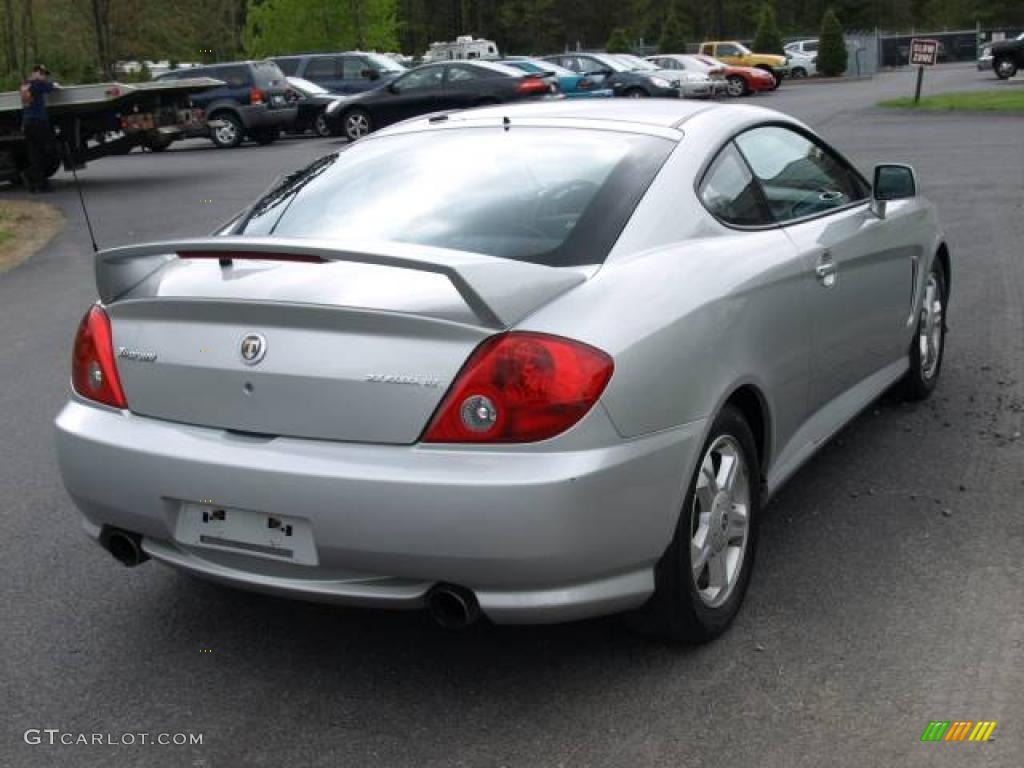 2003 Hyundai Tiburon Tuscani 2.7 Elisa GT Supercharged Marks and Logos Photo #11789276