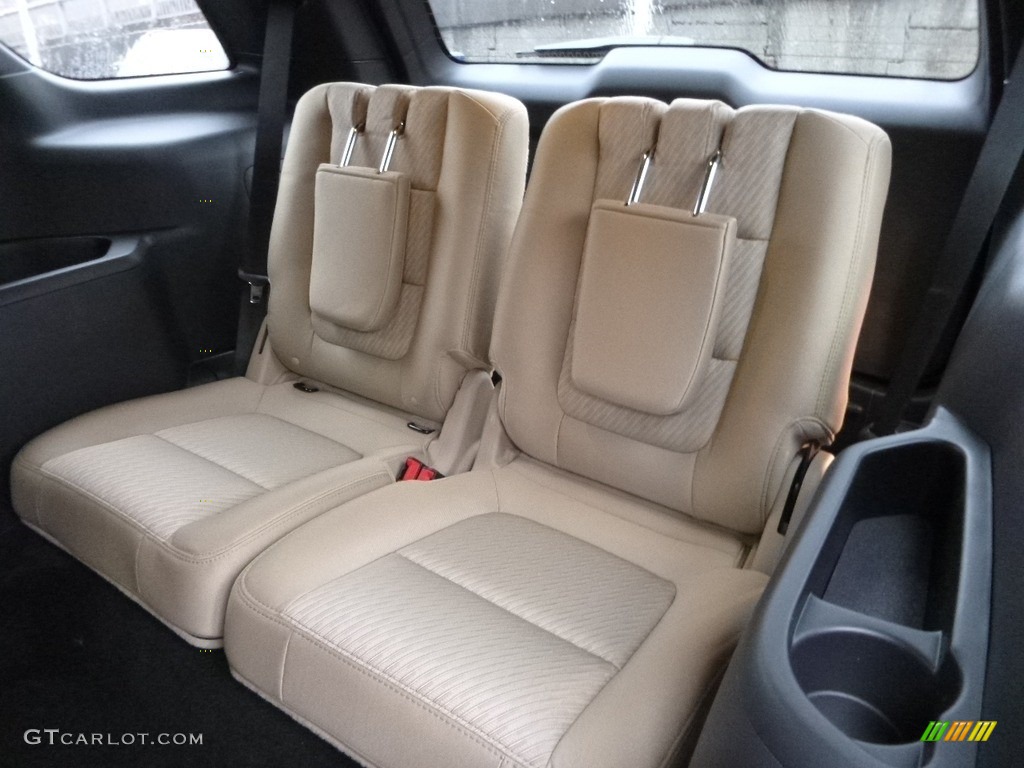 2017 Ford Explorer FWD Rear Seat Photos
