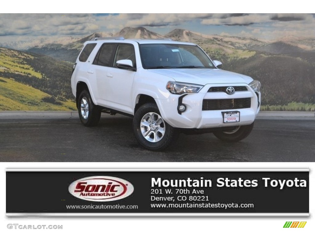 2016 4Runner SR5 4x4 - Super White / Black photo #1