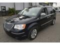 2010 Brilliant Black Crystal Pearl Chrysler Town & Country Limited  photo #12