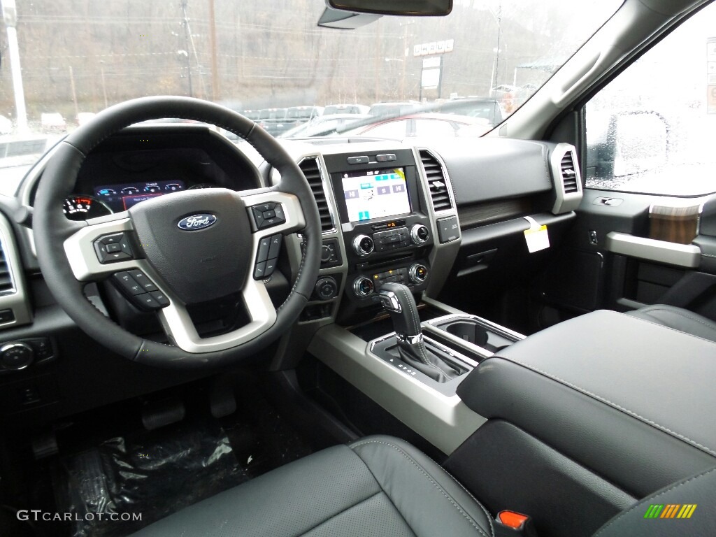 Black Interior 2017 Ford F150 Lariat SuperCrew 4X4 Photo #117903420