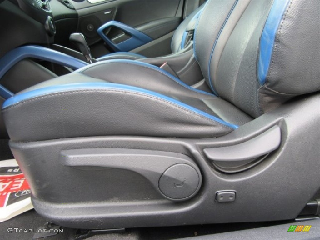 2013 Veloster Turbo - Elite White Pearl / Blue photo #17